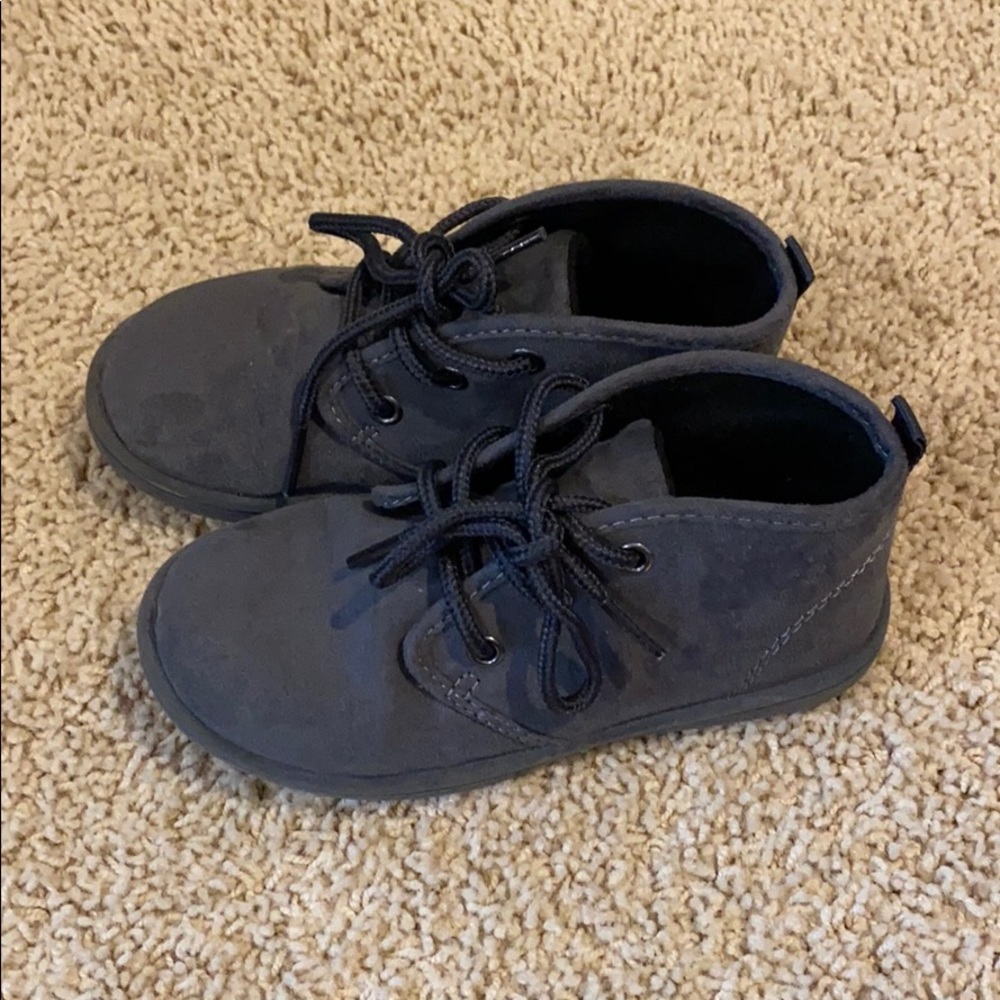 Gray toddler boys shoes size 10